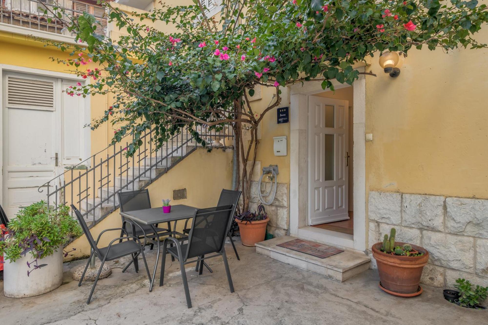 Victoria Luxury Rooms - Split Downtown Экстерьер фото